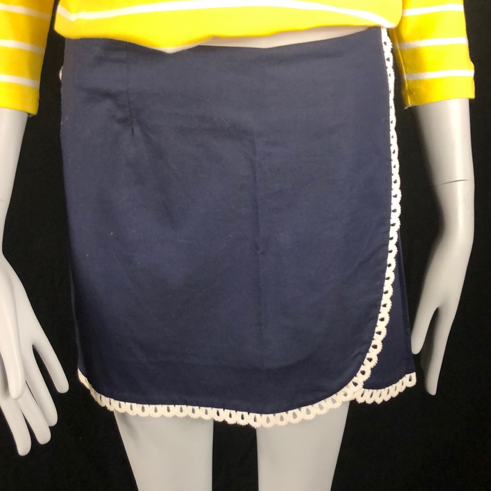 Lilly Pulitzer Navy Blue w/White Trim Skort Size 0